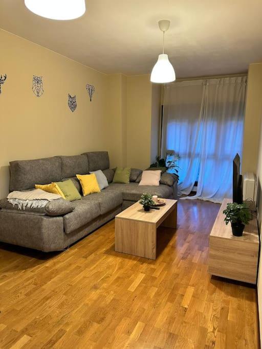 Apartamento Con Vistas A La Montana インフィエスト エクステリア 写真